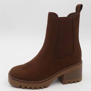 Chocolate Brown Chelsea Boot